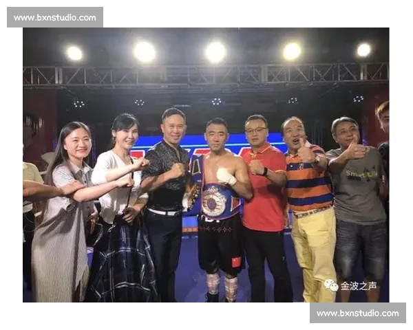 《博伊卡搏击比赛激战正酣拳王争霸赛精彩纷呈》